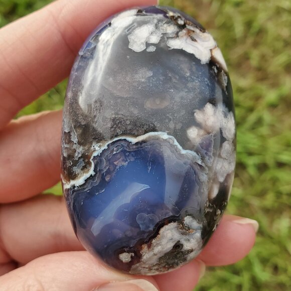 Blue Flower Agate Palm Stone (FA610) - Picture 1 of 7